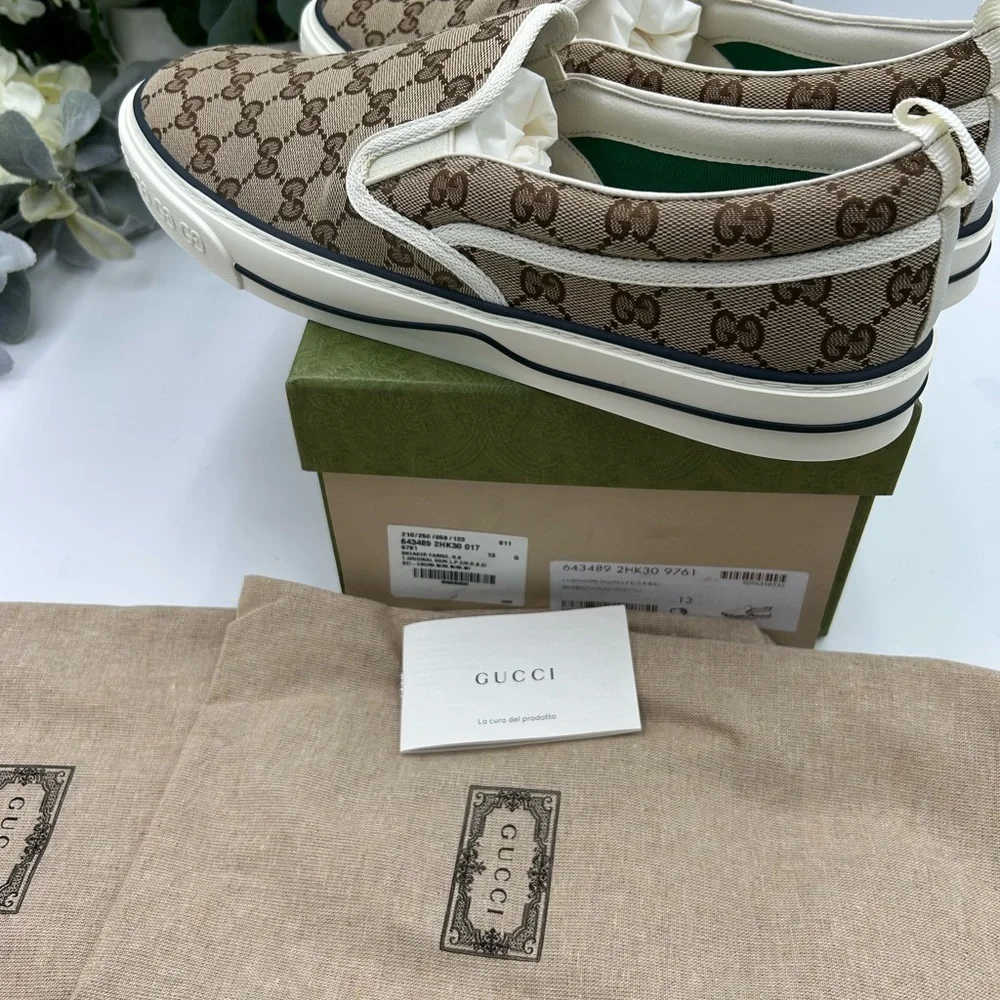 Men's Gucci, GG  Supreme, slip on canvas sneakers size 13 made in Italy